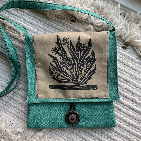 Hand Crafted Crossbody Bag with Fennec Designs Patch - Picture 2 of 3